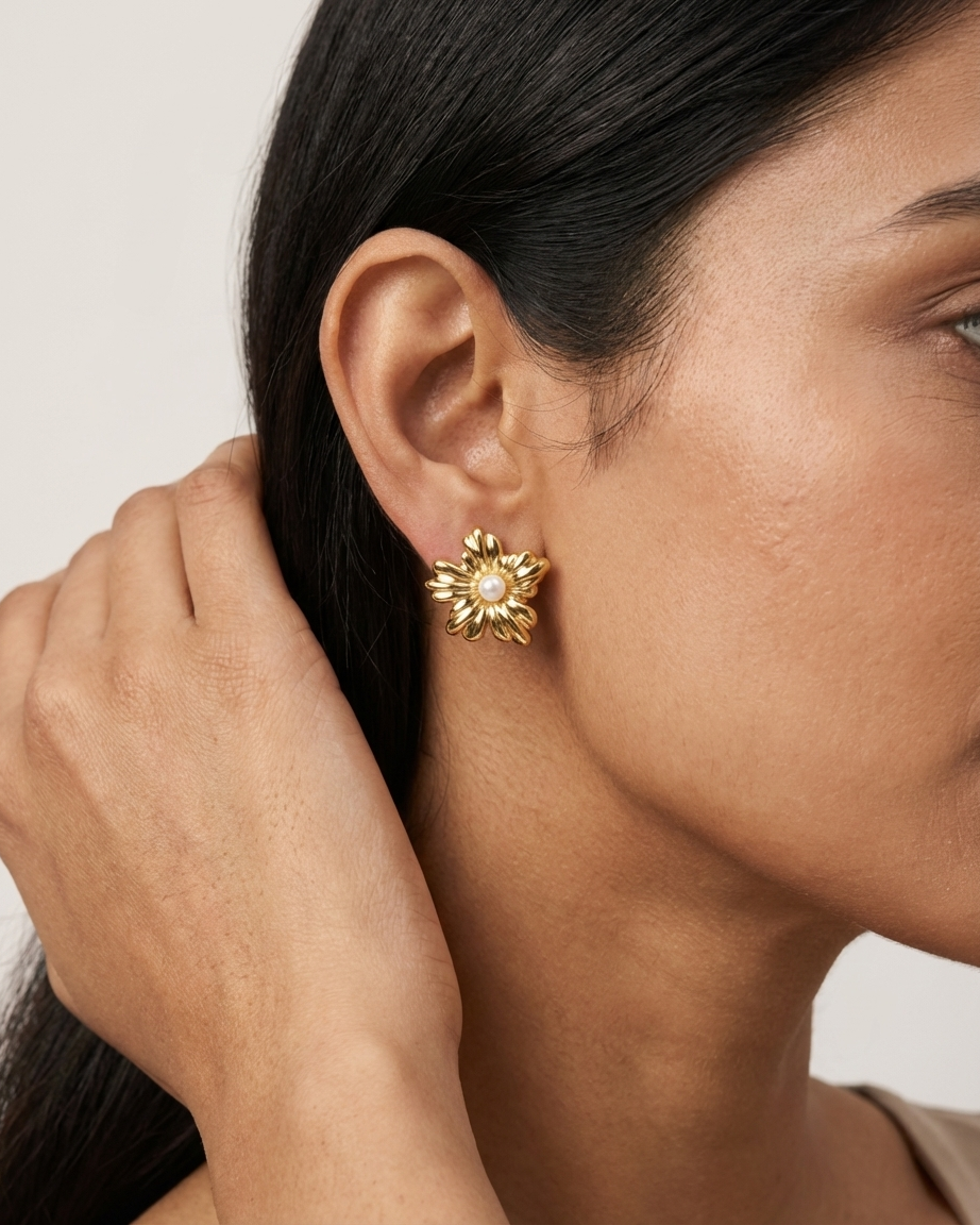 The Pearl Bloom Earring